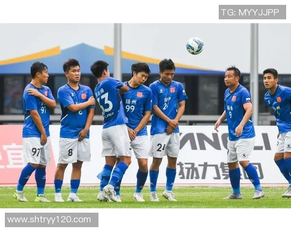 足球明星回馈故乡的感人故事与建设家乡的伟大梦想