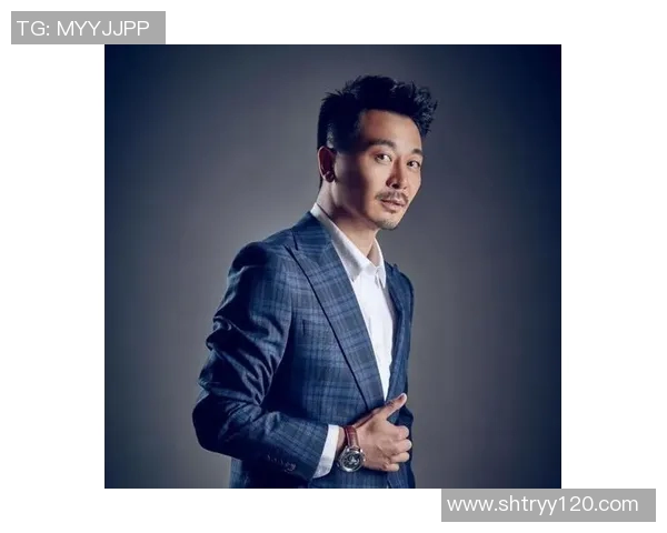 足球明星吴樾的成长历程与职业生涯全景介绍